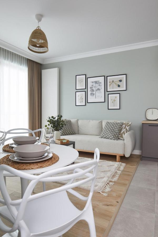 Metro Imielin Apartments Warsaw Ngoại thất bức ảnh